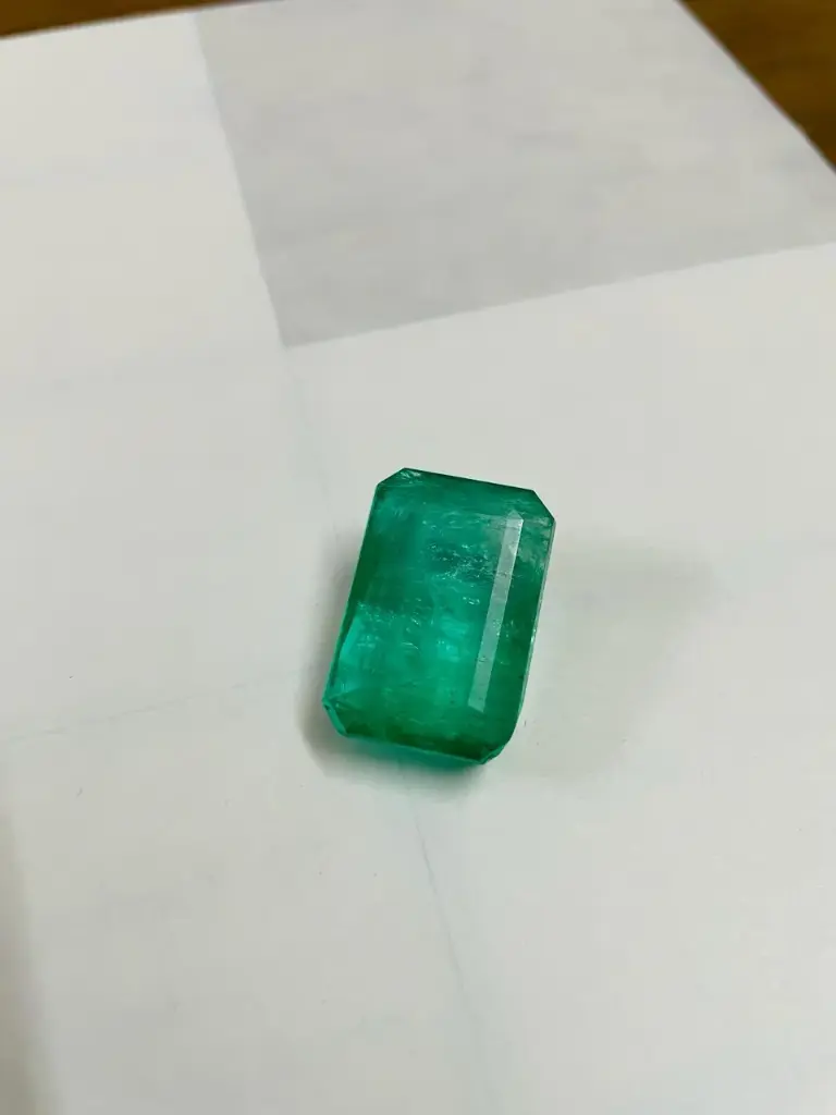RECTANGULAR EMERALD